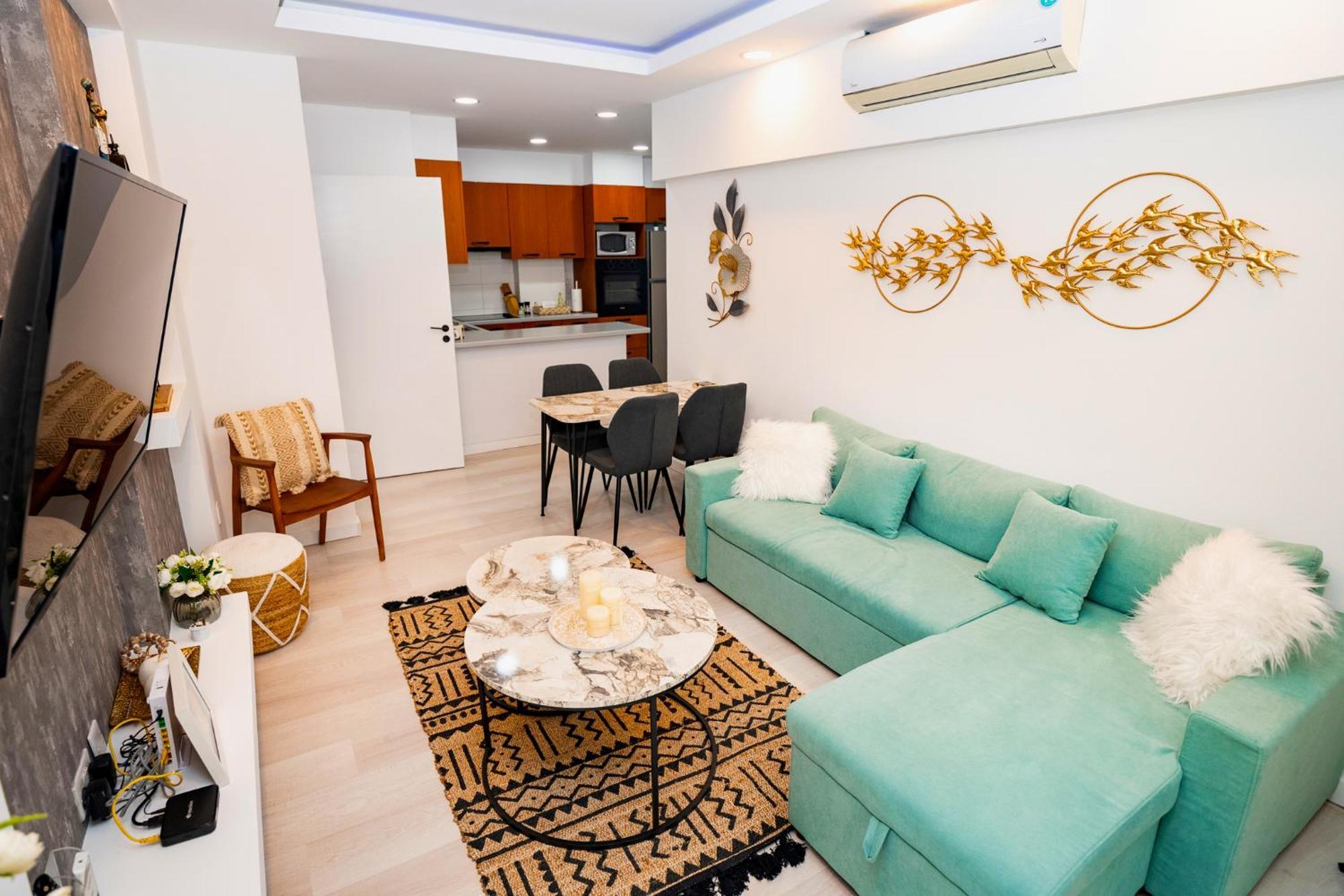 Lazuli Sea View Beachfront Ap 21 Lárnaca Exterior foto
